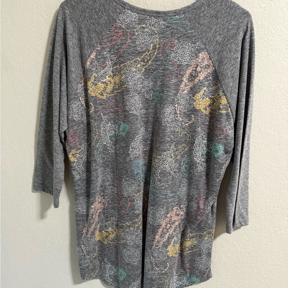 LuLaRoe XL Swing Top Bundle Paisley Print + Solid Gray Tunic - Picture 5 of 11